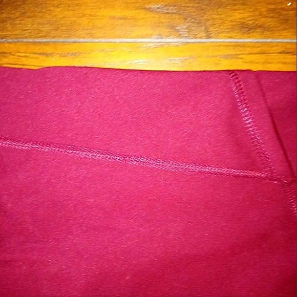 NWT Two piece athletic set - Picture 8 of 9